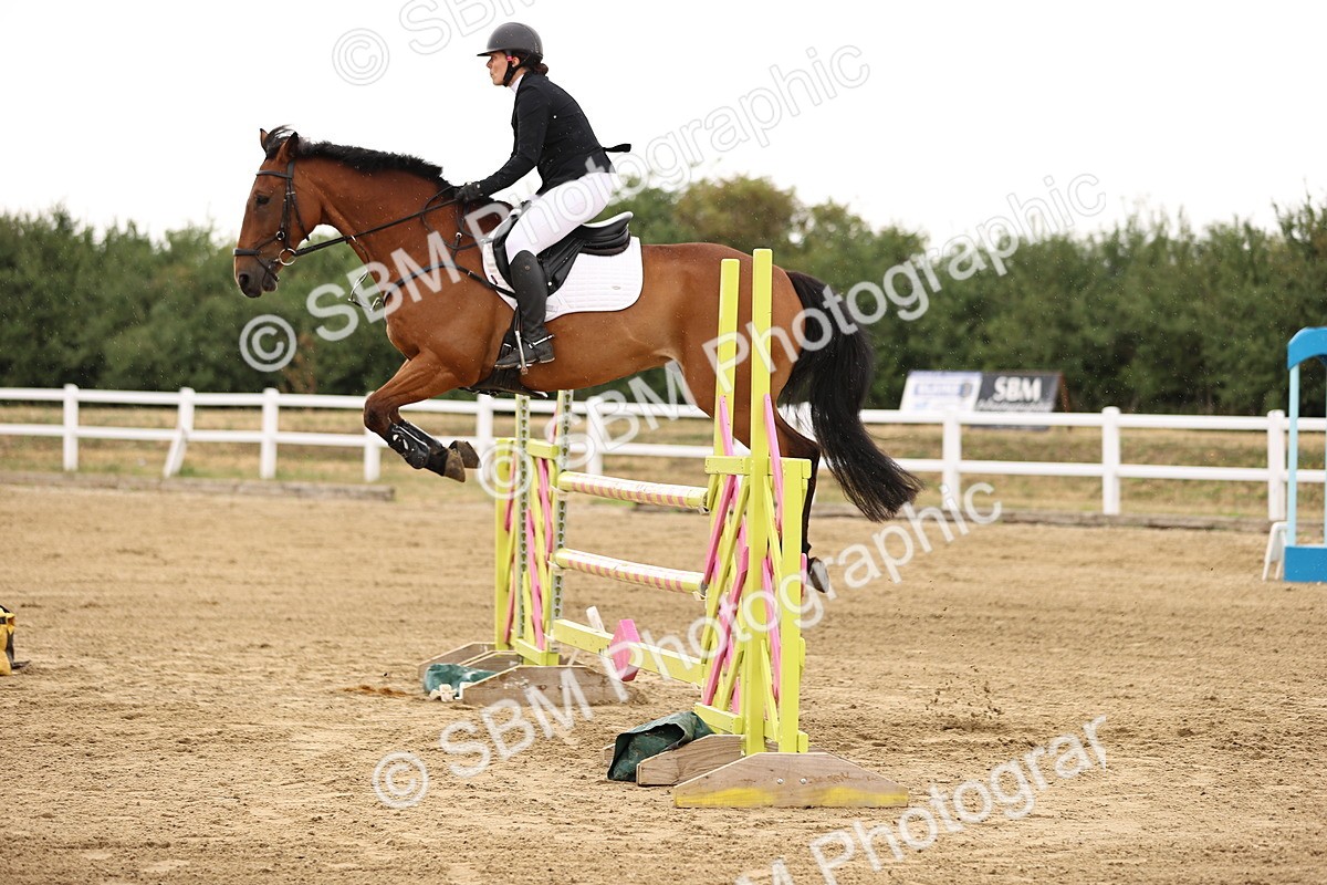 SBM_026476 - Class 12 - Amateur Championship Qualifier 1.05m