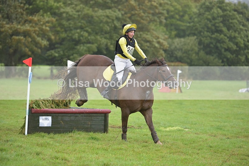 RAY_9908 - Class 3: 70cm Pairs: Corner