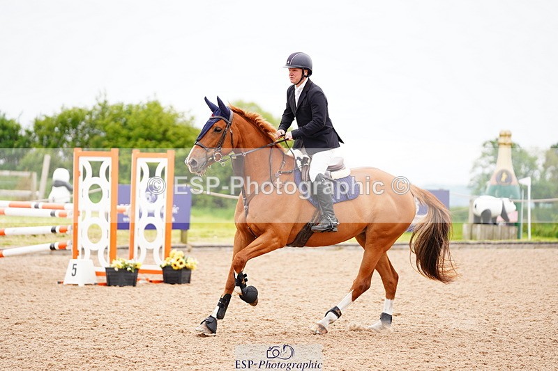 240524A-093258-02500 - Cls 13 Snr 1.05m and 1.10m