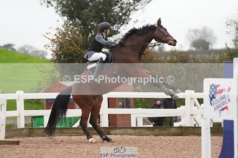 251109-083441-03029 - Cls 15 British Novice and 90cm Open