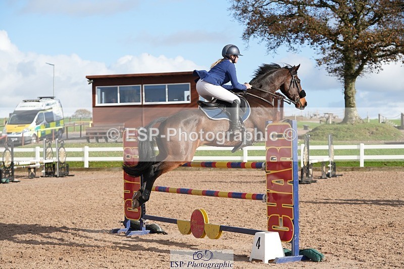251108-132209-02709 - Cls 13 Foxhunter and 1.20m Open