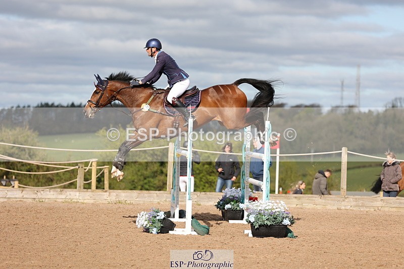 240419A-092644-05559 - Cls 22, 1 Star Gold Tour 1.30m