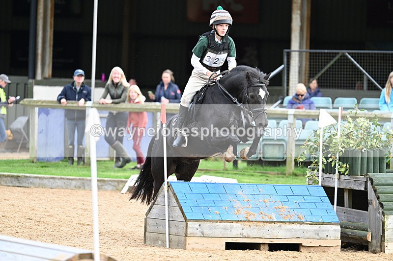 WJ7_4573 - Time 14:54 to 15:10