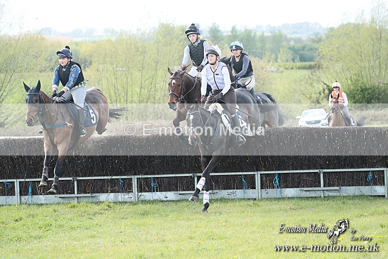 PtP 210425  1312 - Paxford Races Easter Monday 21/04/25