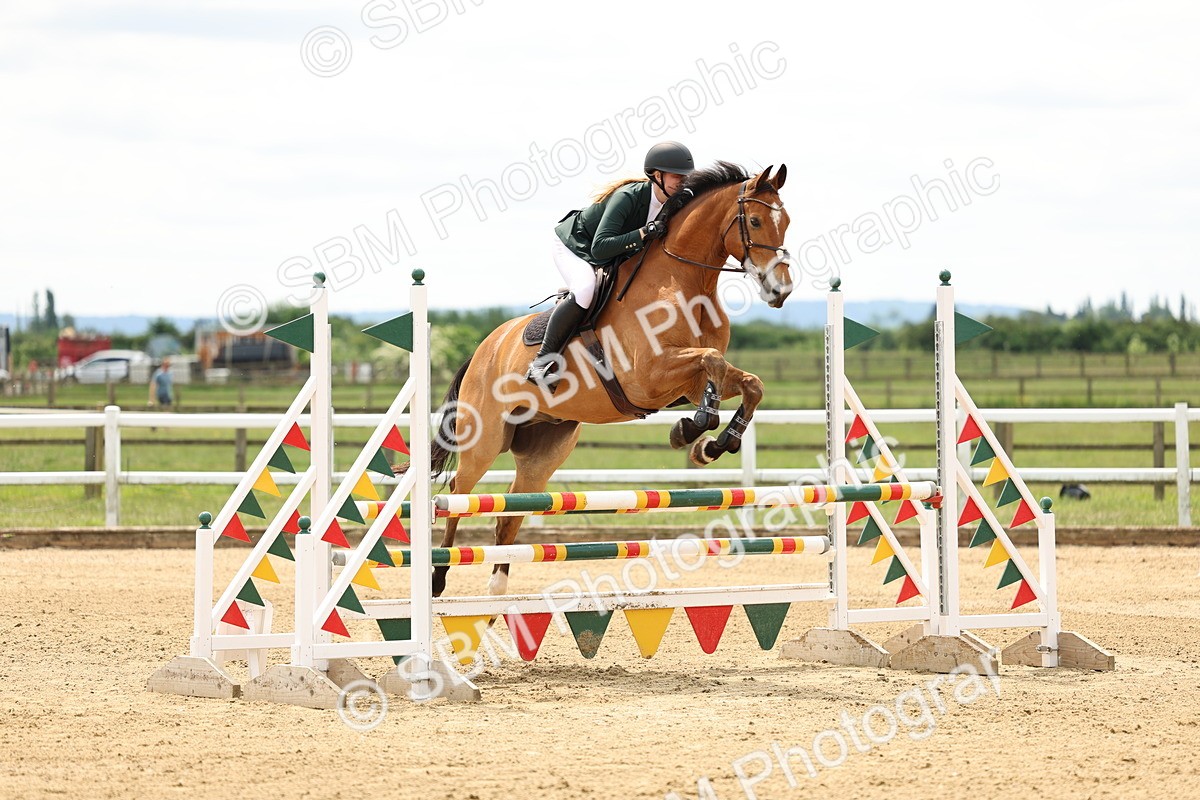 SBM_005471 - Class 17 - Senior Discovery - 1.00m