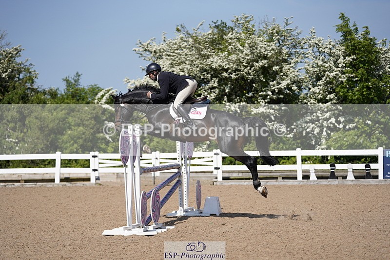 230528A-102224-06158 - Cls 31 Scope 1m Champ Quali & Open