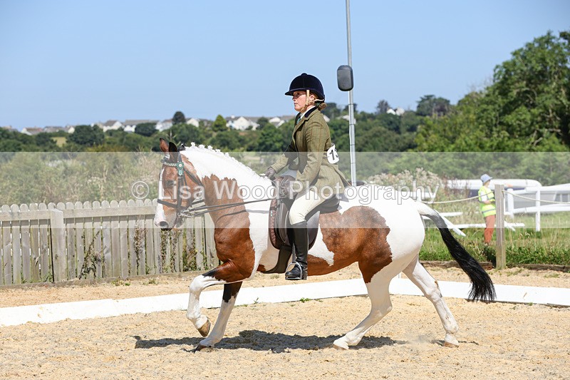 1X9A8241 - Class 12: Coloured Ridden