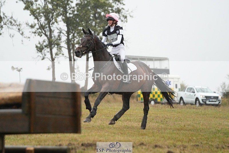 250830-152653-04033 - F-275-Eliza.Weekes