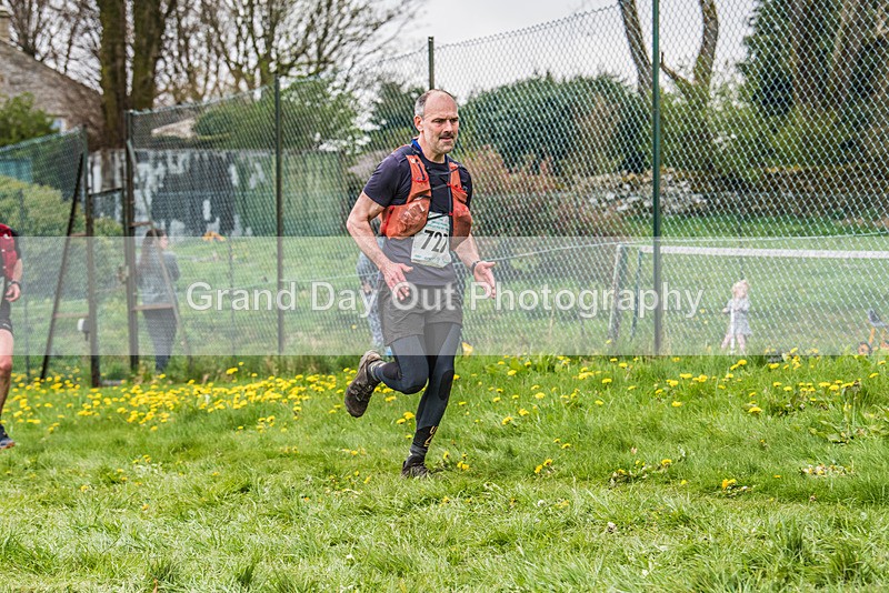 3 Peaks-2430 - The 3 Peaks Race - The Finish - Saturday 29th April 2023