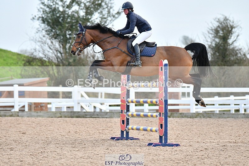 240124A-151801-00936 - Cls 6 National 1.30m & 1.40m