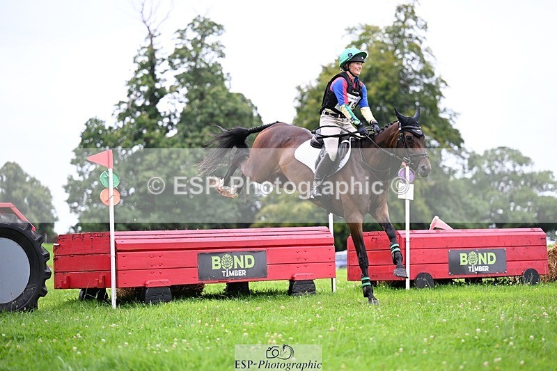 240803-121011-03087 - 019-Maisie_Randle-VILLANELLE