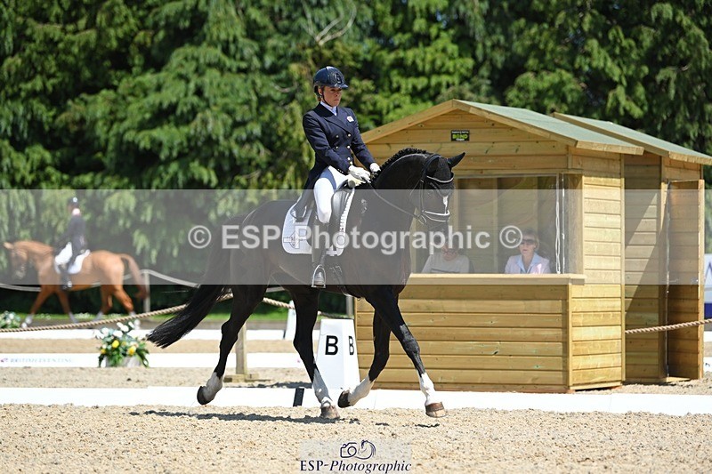 230526-135717-06859 - 480-FLOW_7-Mollie_Summerland-DR