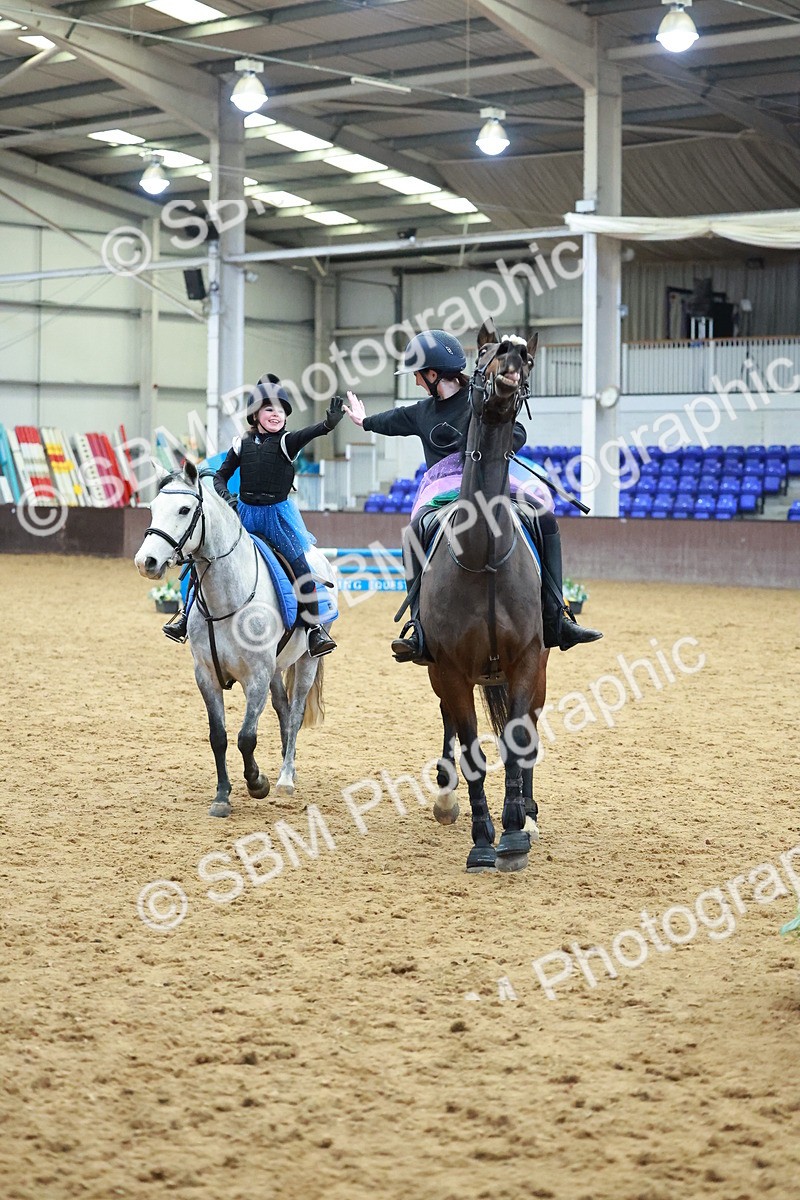 SBM_002793 - Class 4 - Pairs