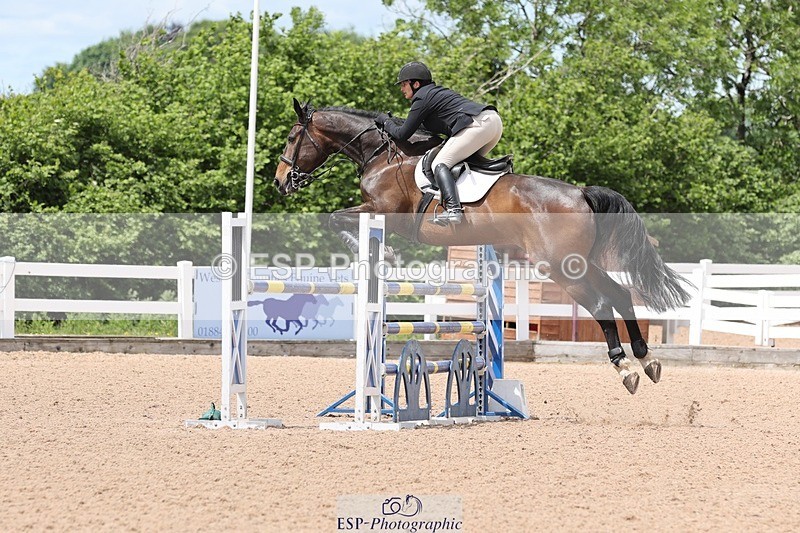 250528-134010-01095 - Cls 4 Newcomers and 1.10m Open