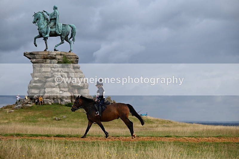 DSC_4708 - Time at Statue 11:10 to 11:42