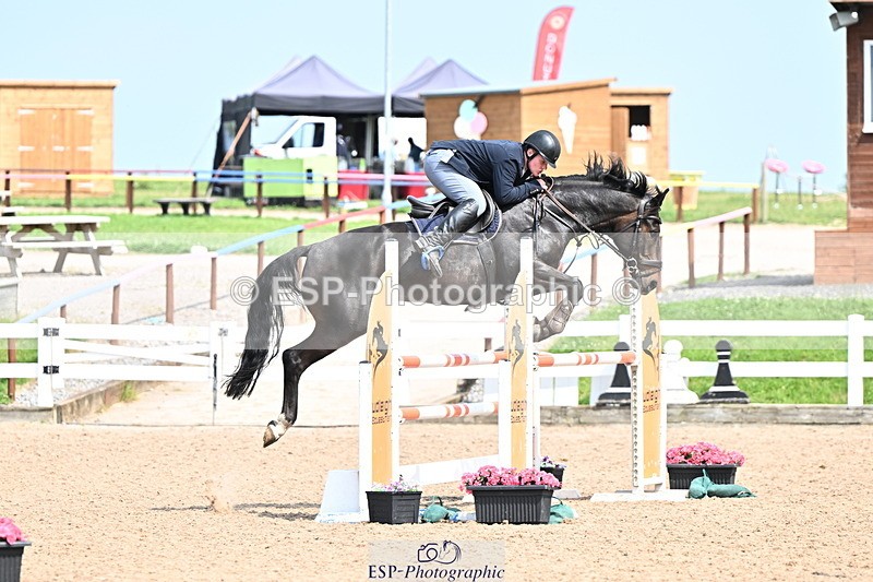 240801A-150102-02221 - Cls 12 Snr Newcomers