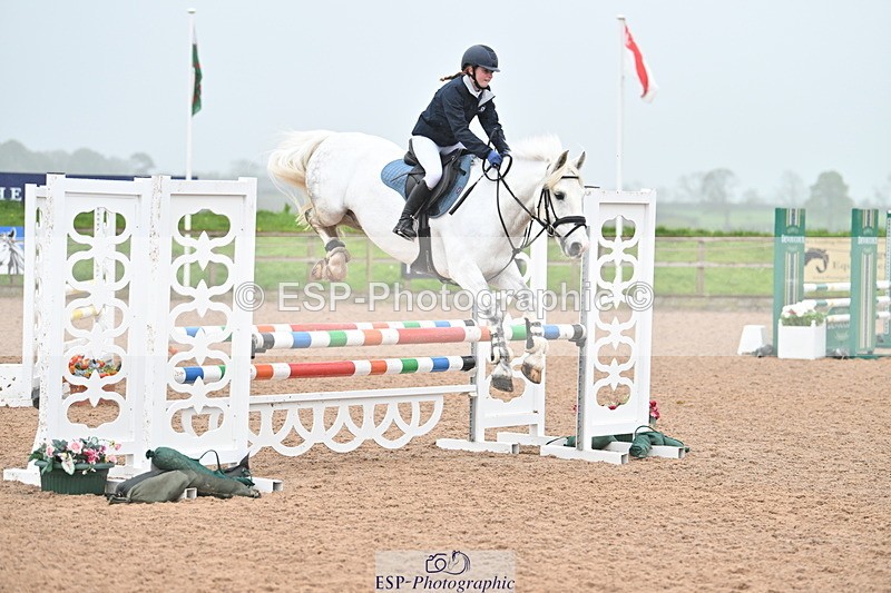240505A-124437-05167 - Cls 4 Blue Chip Pony Newcomers & 1m Open
