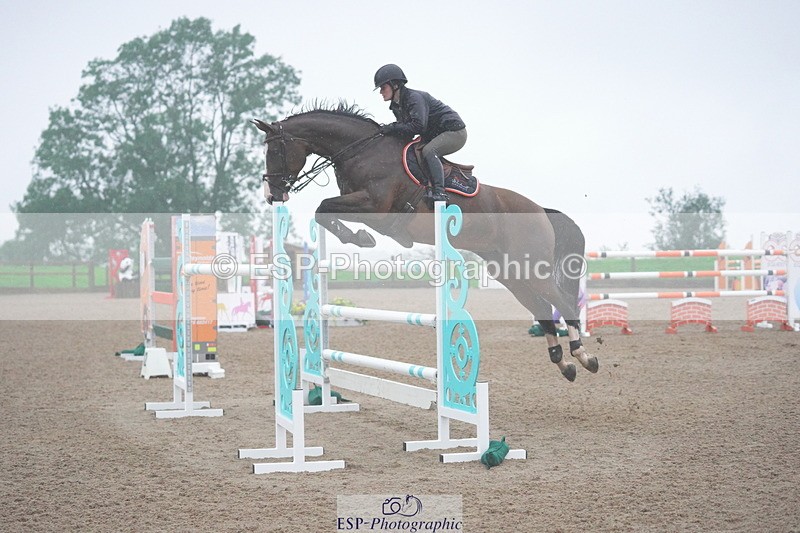 231017A-105656-06595 - Cls 26 Chard Equ Grand Prix