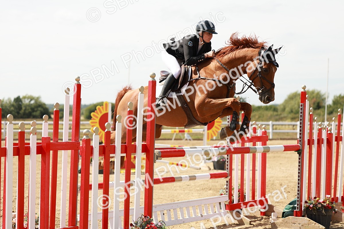 SBM_008016 - Class 4 - Senior Foxhunter - 1.20m Open
