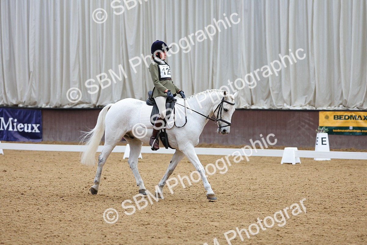 SBM_002571 - Novice