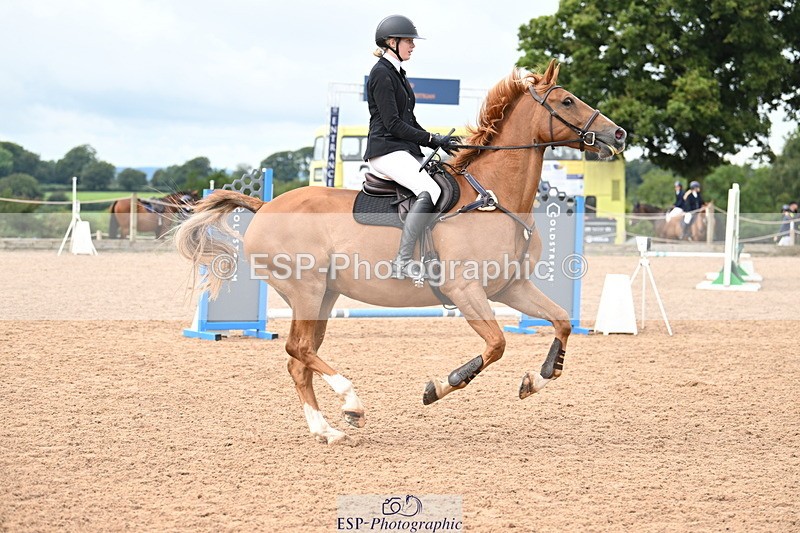 240908A-133423-04018 - Cls 15 U21 Intro 90cm-1.00m  Team Comp