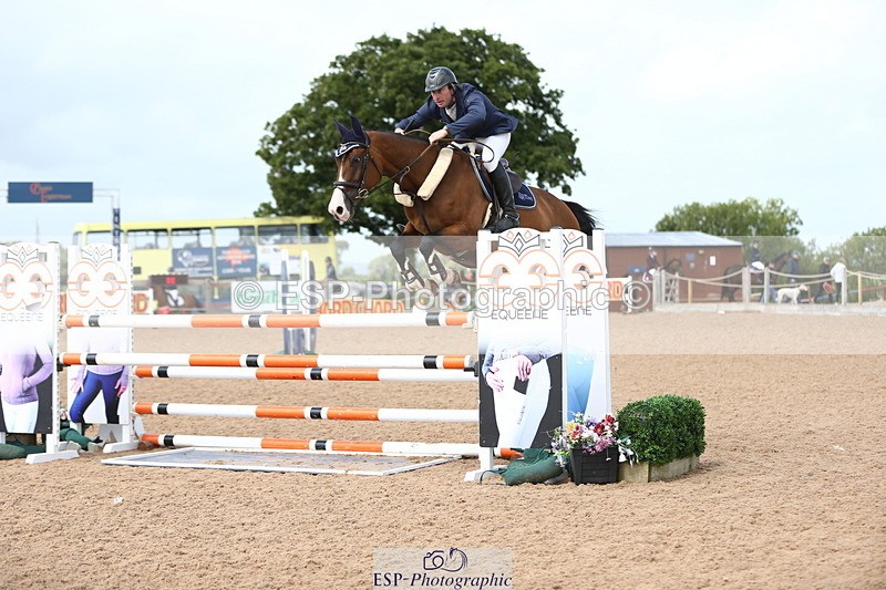 230812A-125825-09129 - Cls 33 1.20m Open