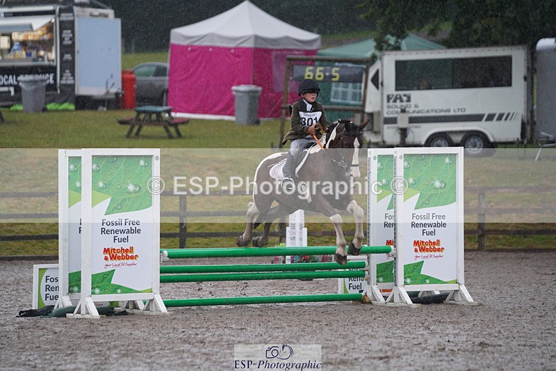 240824X-081820-20106 - 70cm Round 1 8.30 to 9.30