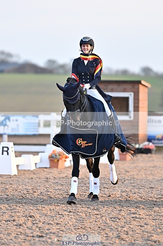 250404-190501-08412 - Cls 15 Young Rider Ind Presentations