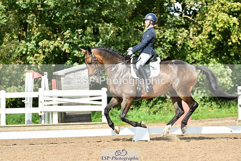 230912A-143027-01343 - Cls 11 Medium 73