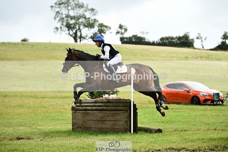 250831-111427-07157 - H-360-Tiana.Coudray