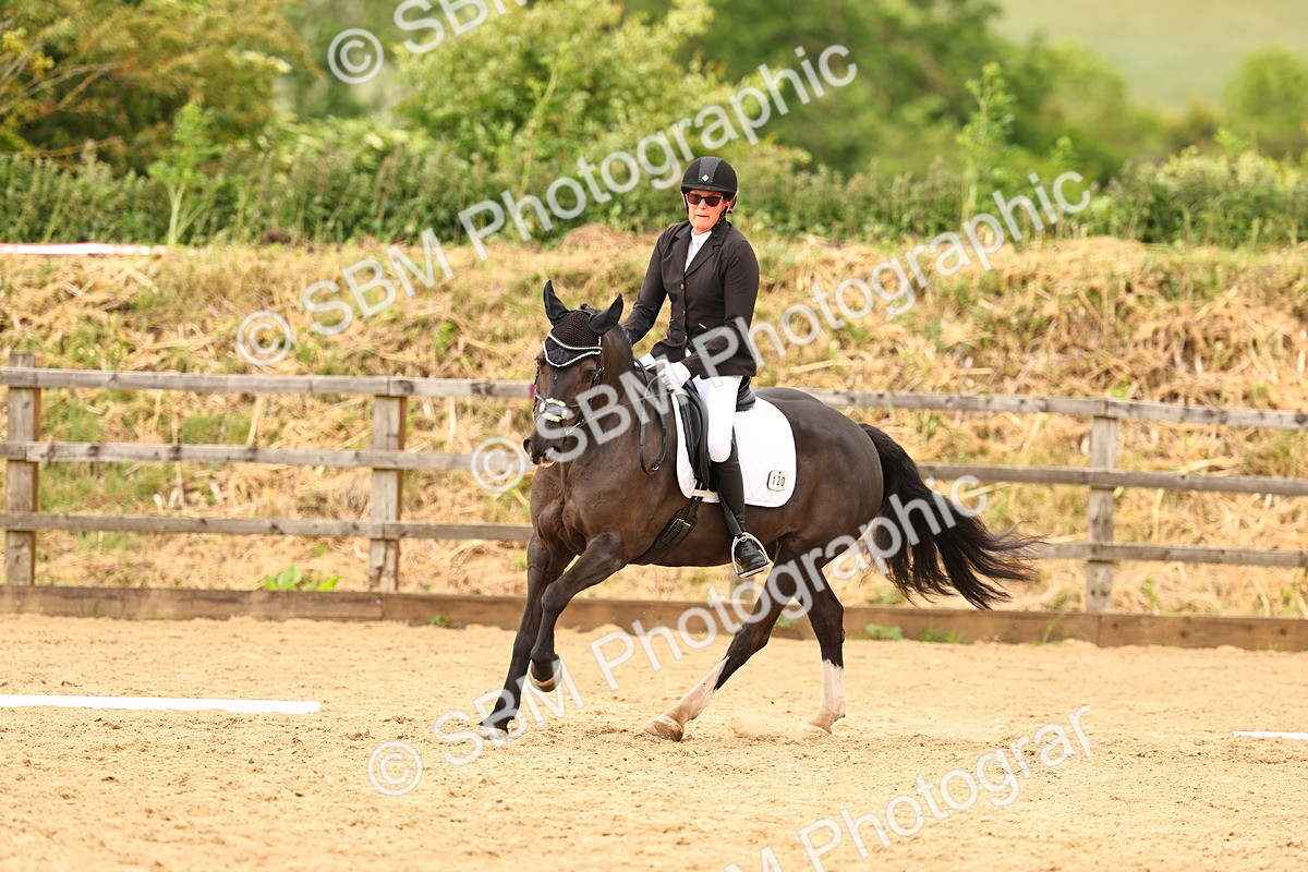 SBM_003703 - Class 7 - Novice 2