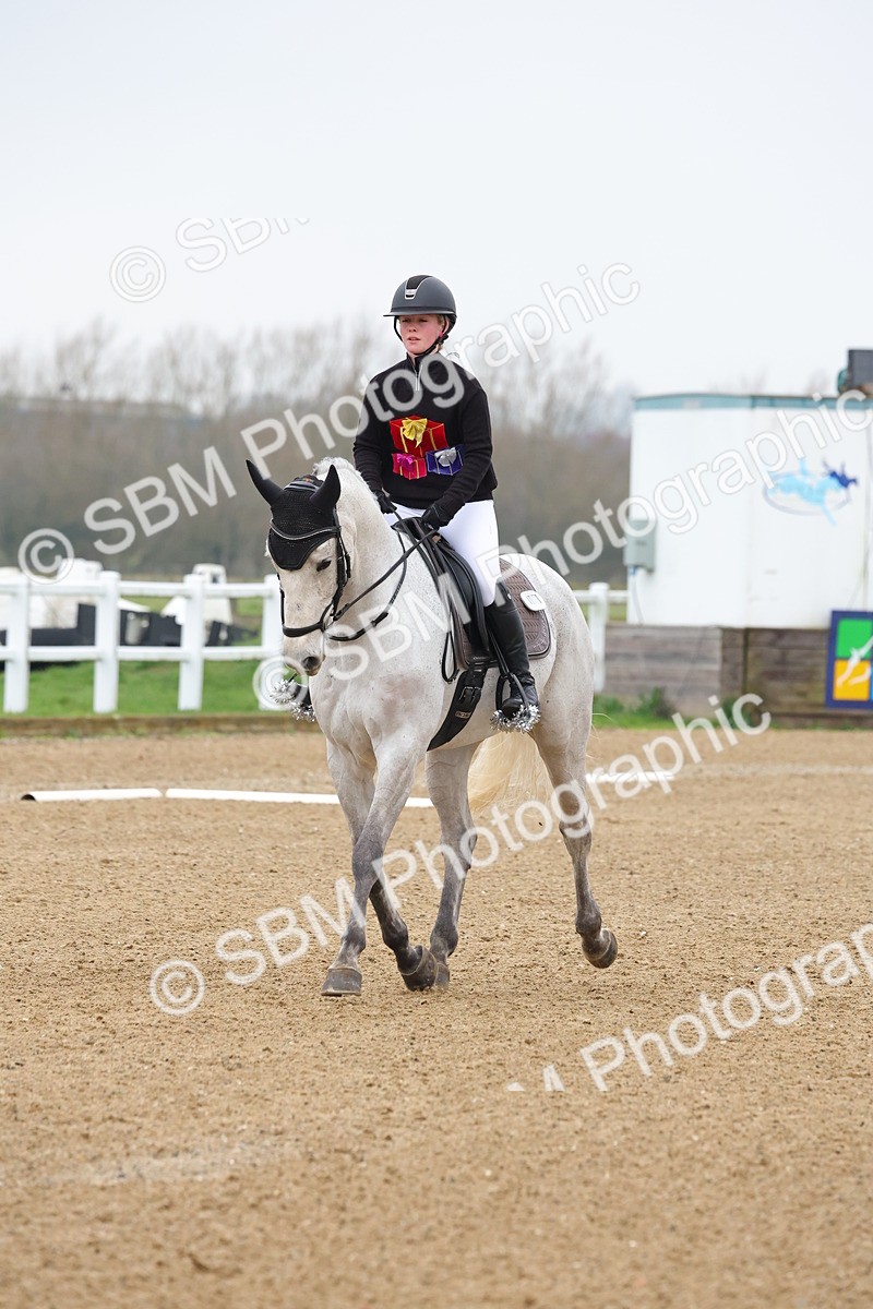 SBM_001229 - Class 8-11 - Novice 2 - Elementary 2