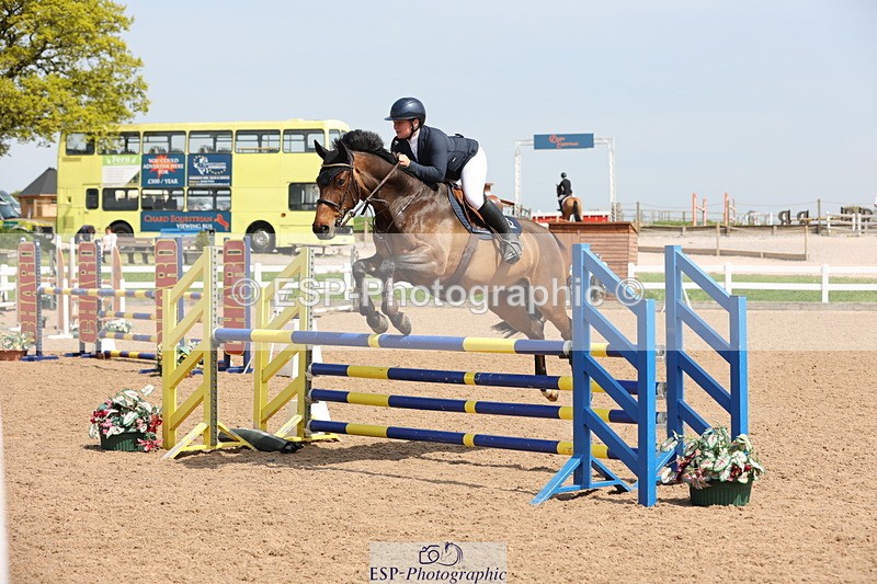 240510A-143920-07762 - Cls 17 1.05m National Am Quali