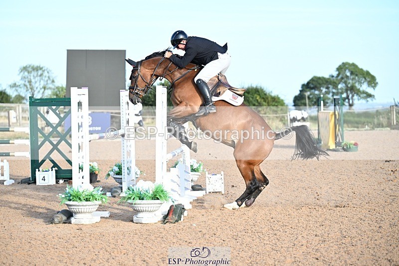 260731-191311-07095 - Cls 15 Snr Foxhunter