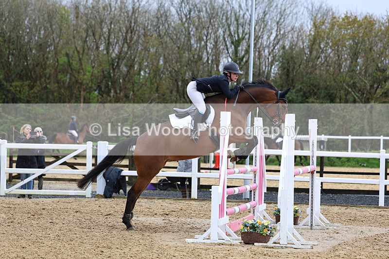 3E7A1874 - Class 7: Senior Newcomers/1.10m open