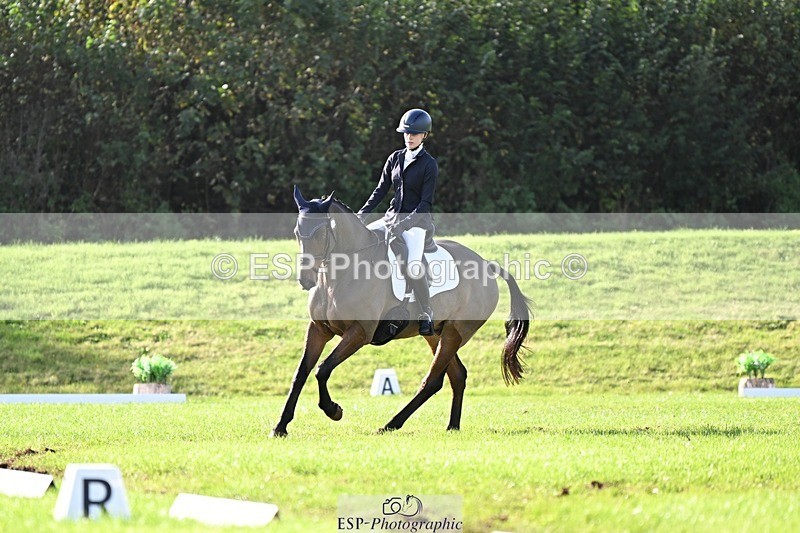 241025-113515-07168 - 548-Fenella.Redvers-DANCING.PADDE