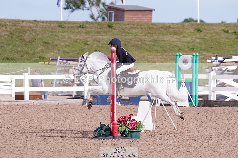 250629-165838-13139 - Cls 33 Stepping Stones 128cm and 138cm