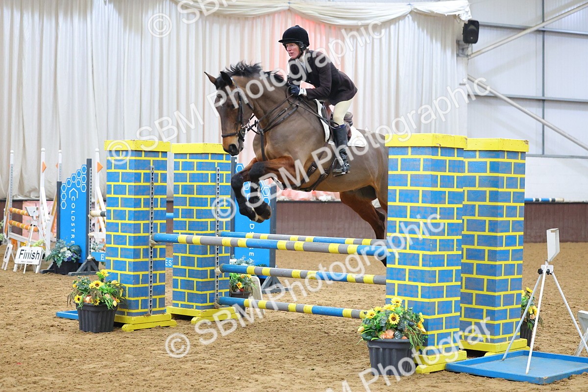 SBM_008229 - Class 21 - Nupafeed Supplements Senior Discovery/ 1m Open - First Round (1.00m)