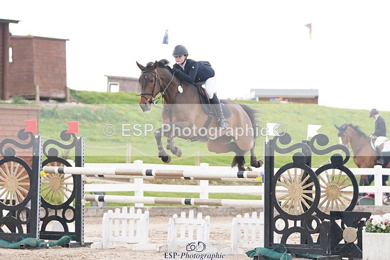 250425-100620-08445 - Cls 30 Young Horse 6yr old