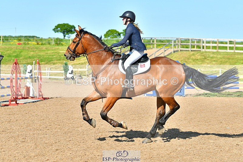 230527A-170450-05475 - Cls 20 Chard 1.10m Speed Derby