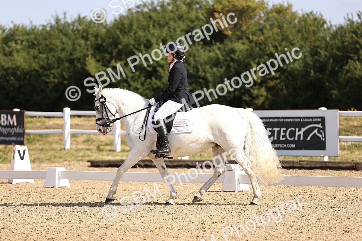 SBM_008657 - Novice 5 - 08.30-9.33