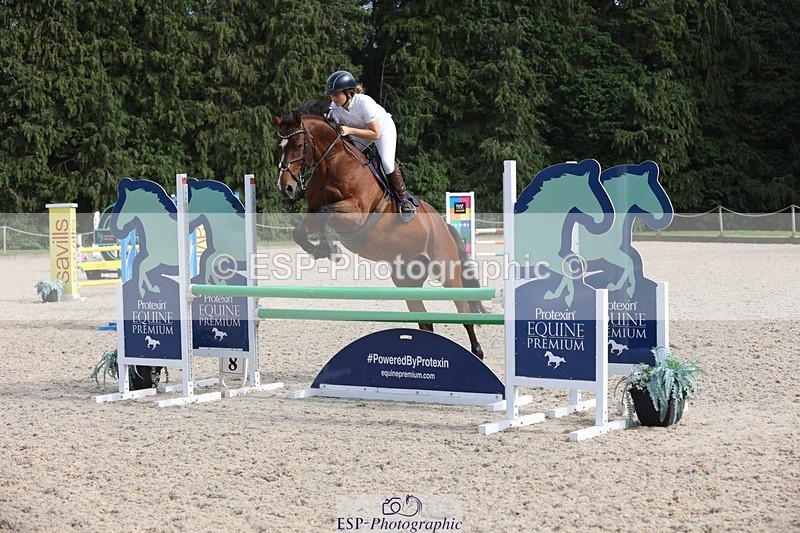 230908-152954-02510 - Cls 8 Snr 1.05m Open