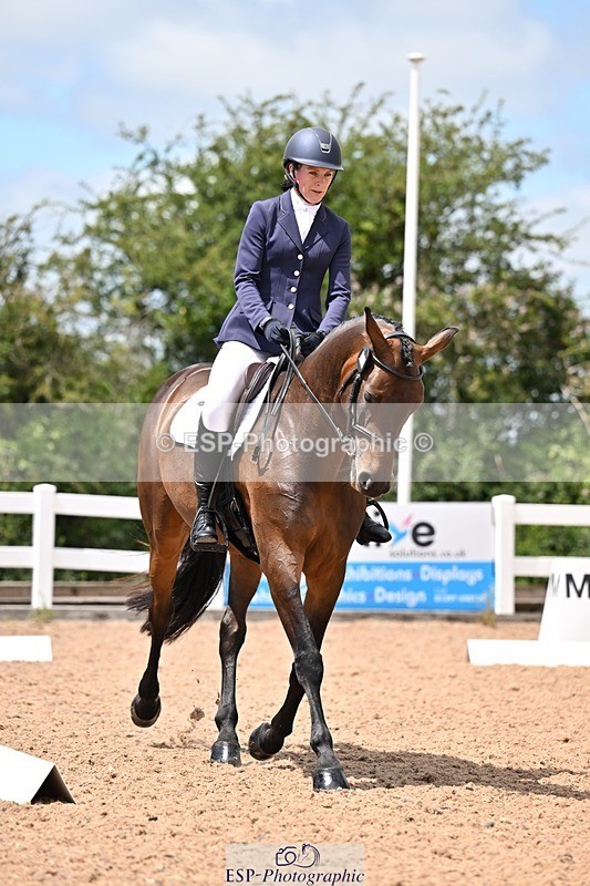 260704-131554-04816 - Cls 4D Senior Intermediate Novice 1