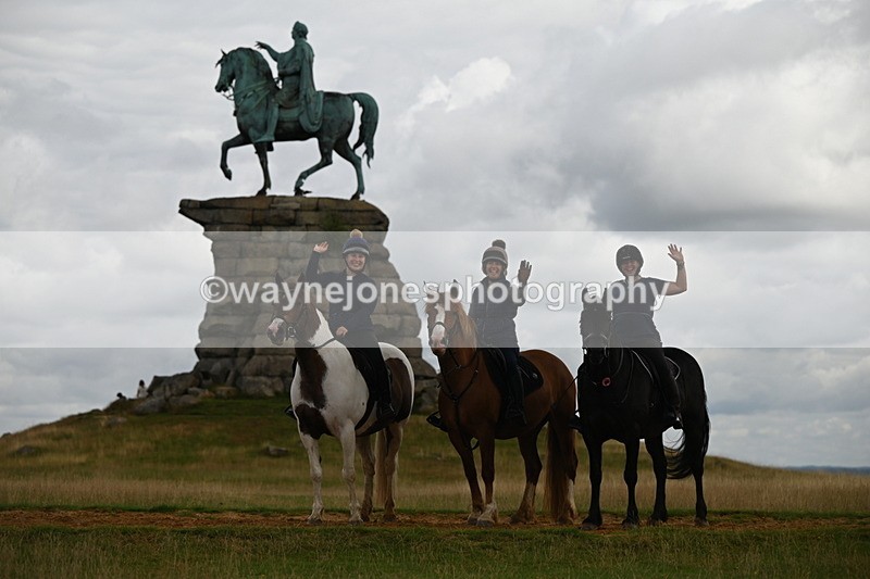DSC_4175 - Time at Statue 09:50 to 11:09