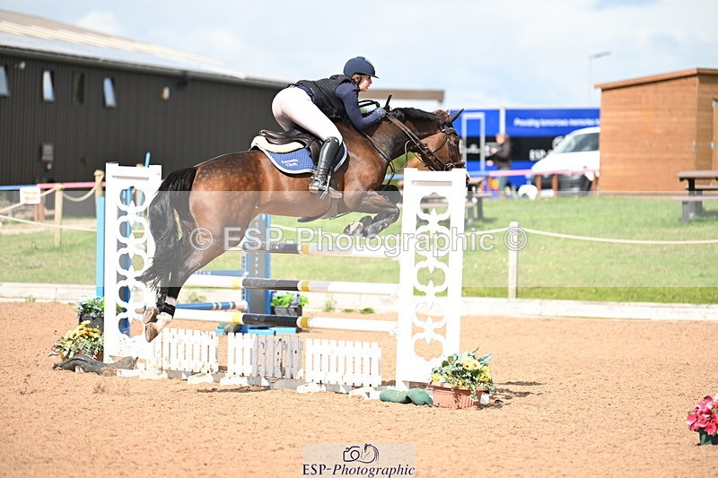 240912A-134030-01743 - Cls 4 Snr 1.20m Open