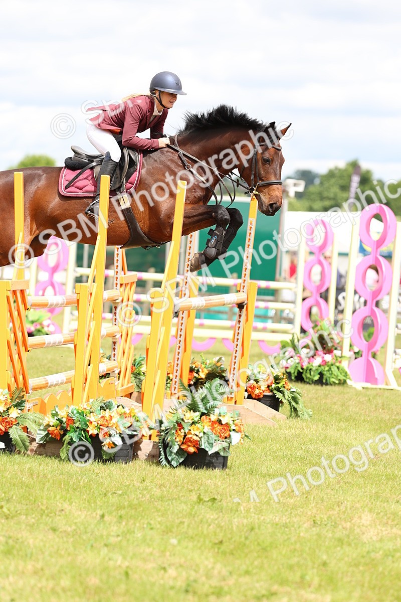 SBM_13916 - Class 206 - Senior Newcomers - 1.10m Open