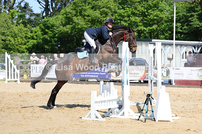 3E7A5551 - Class 4: Senior BN/90cm open