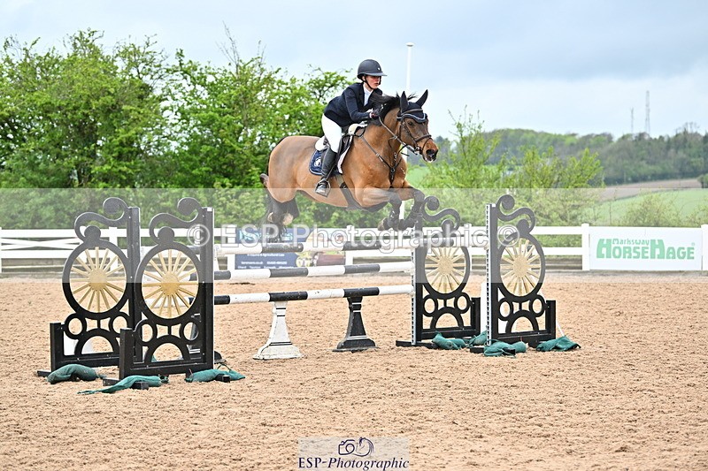 240501A-135822-00914 - Cls 8 Snr Foxhunter and 1.20m Open