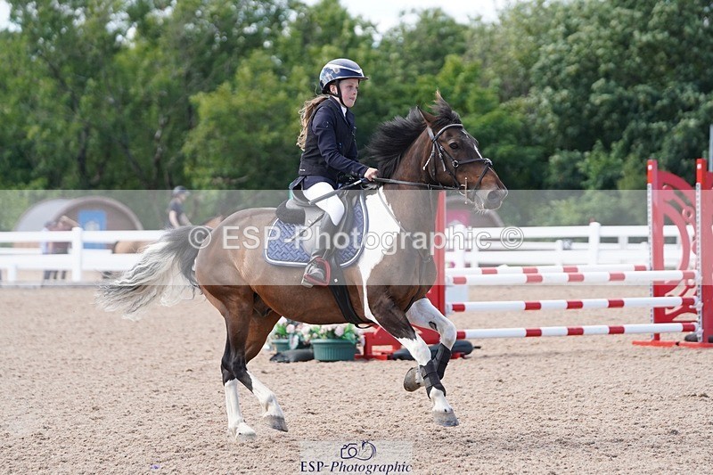 250627-164034-00135 - Cls 2 Pony Intro 80cm