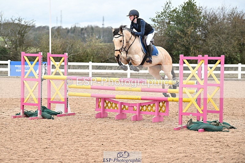 240309A-140030-01193 - Cls 9 Pony Foxhunter and 1.10m Open